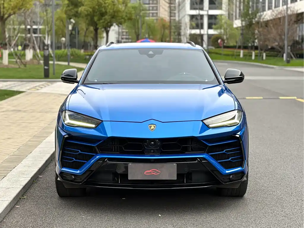 Lamborghini Urus 2021 — фото 2