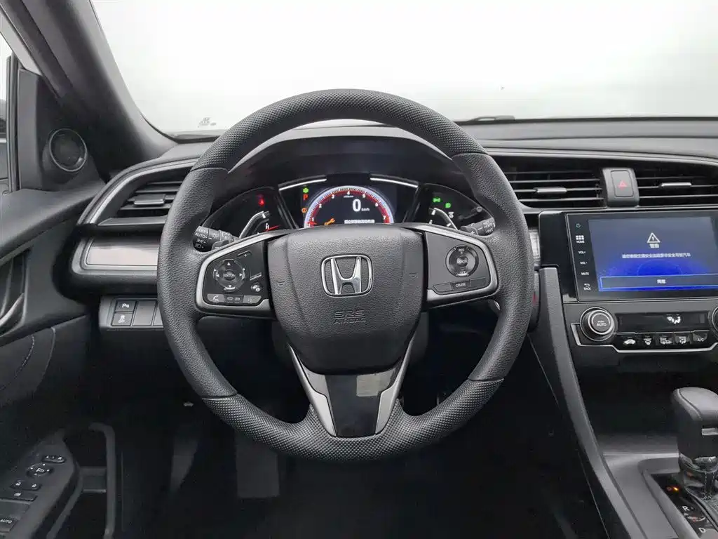Honda Civic 2022 — фото 11
