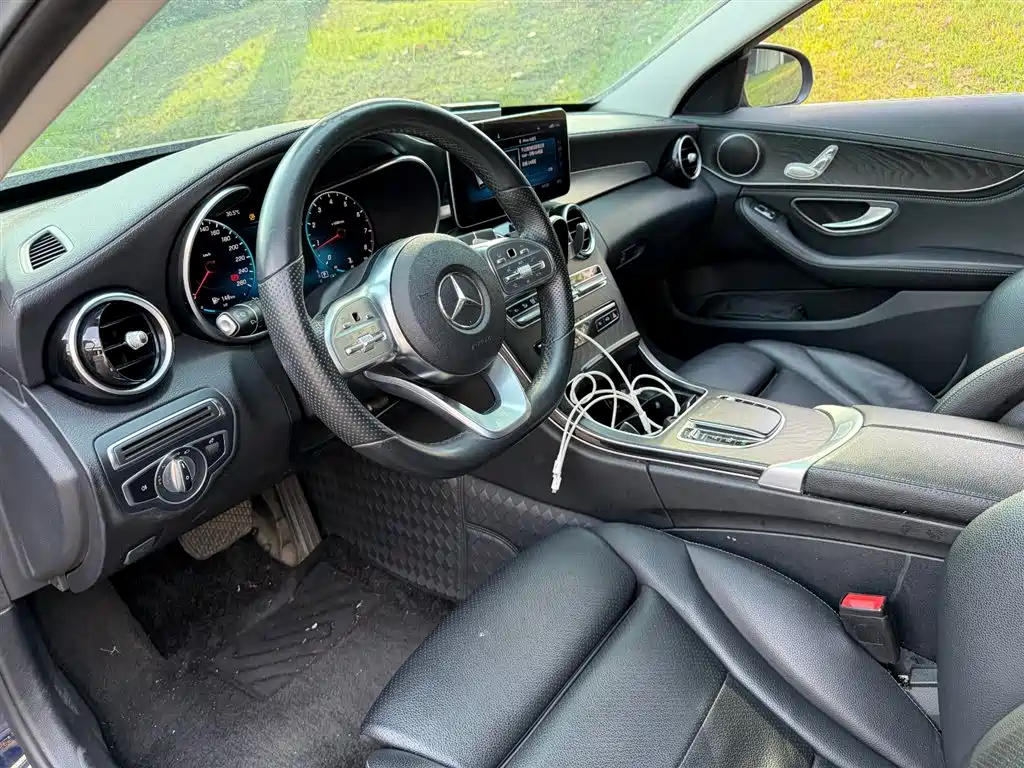 Mercedes-Benz C-Class 2019 — фото 7