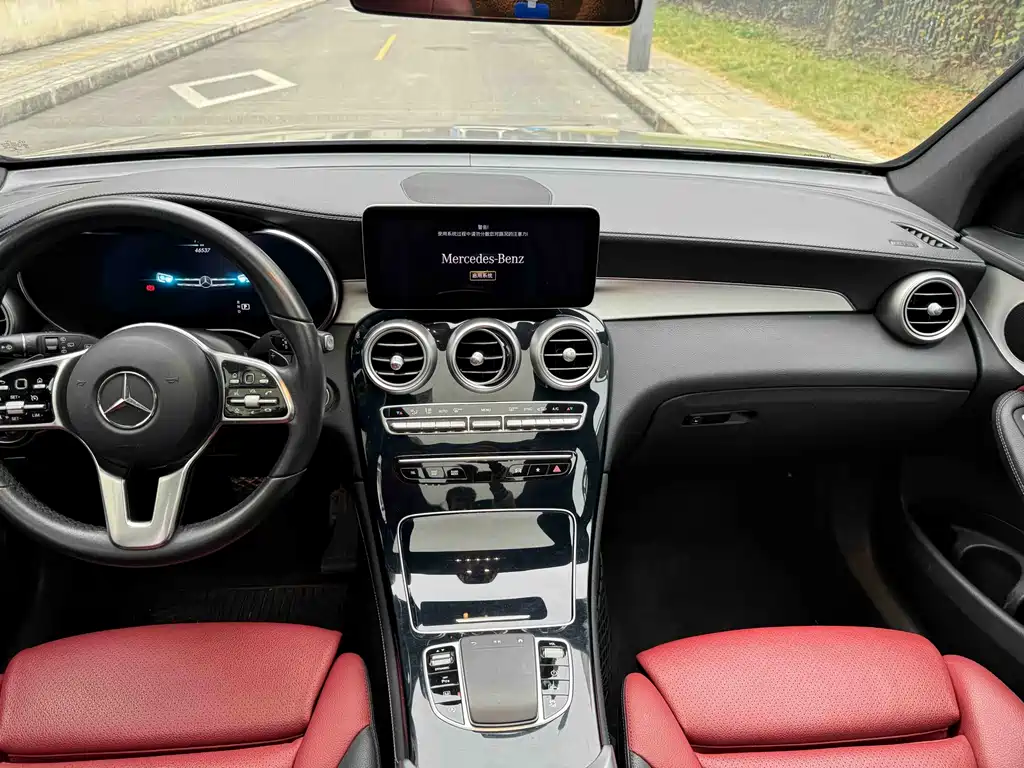 Mercedes-Benz GLC 2020 — фото 12
