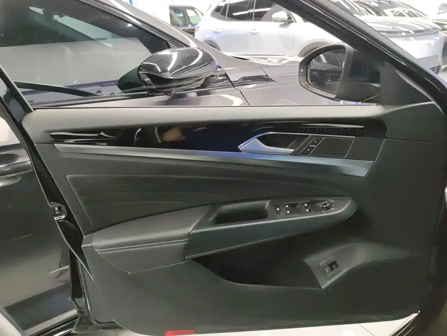 Volkswagen Passat 2022