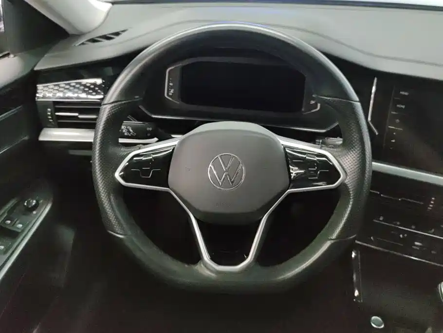 Volkswagen Passat 2022 — фото 15
