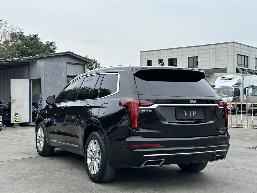 Cadillac XT6 2020 — фото 4