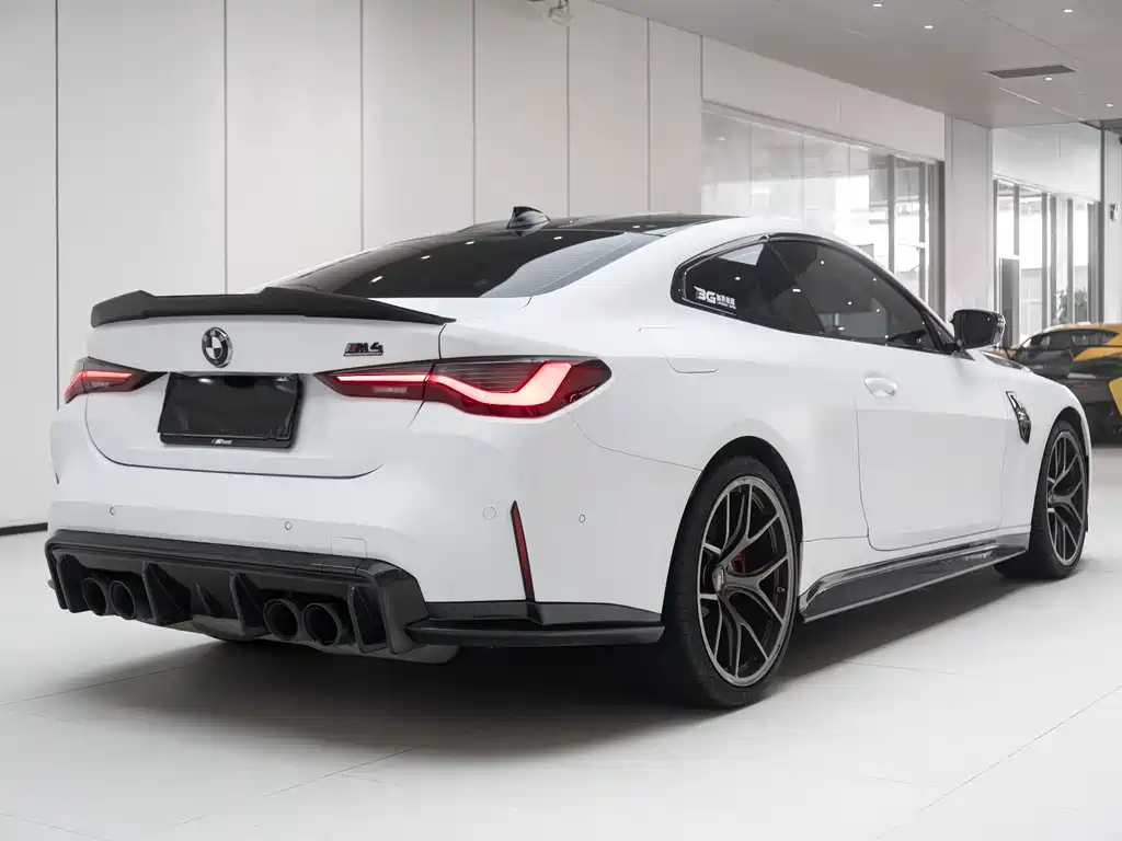BMW M4 2021 — фото 7