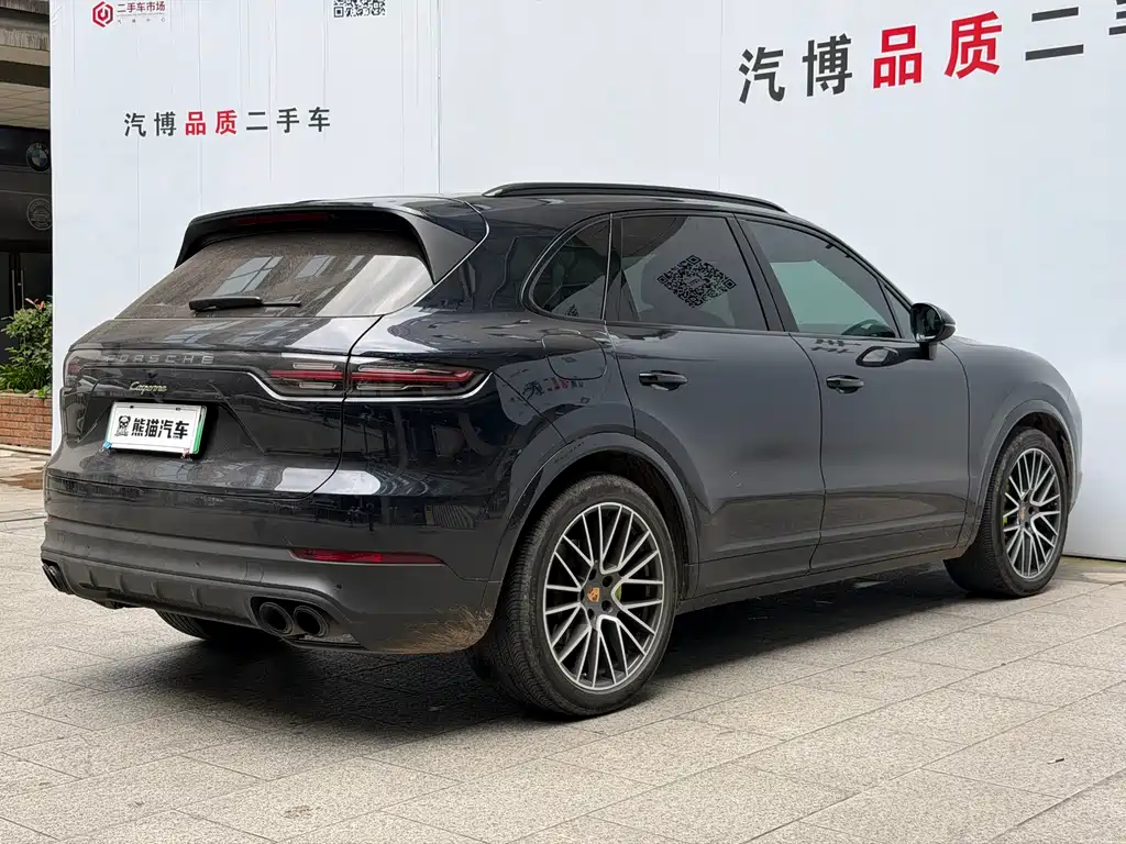 Porsche Cayenne Hybrid 2022 — фото 5