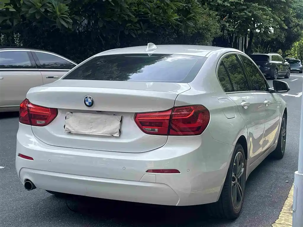 BMW 1 Series 2019