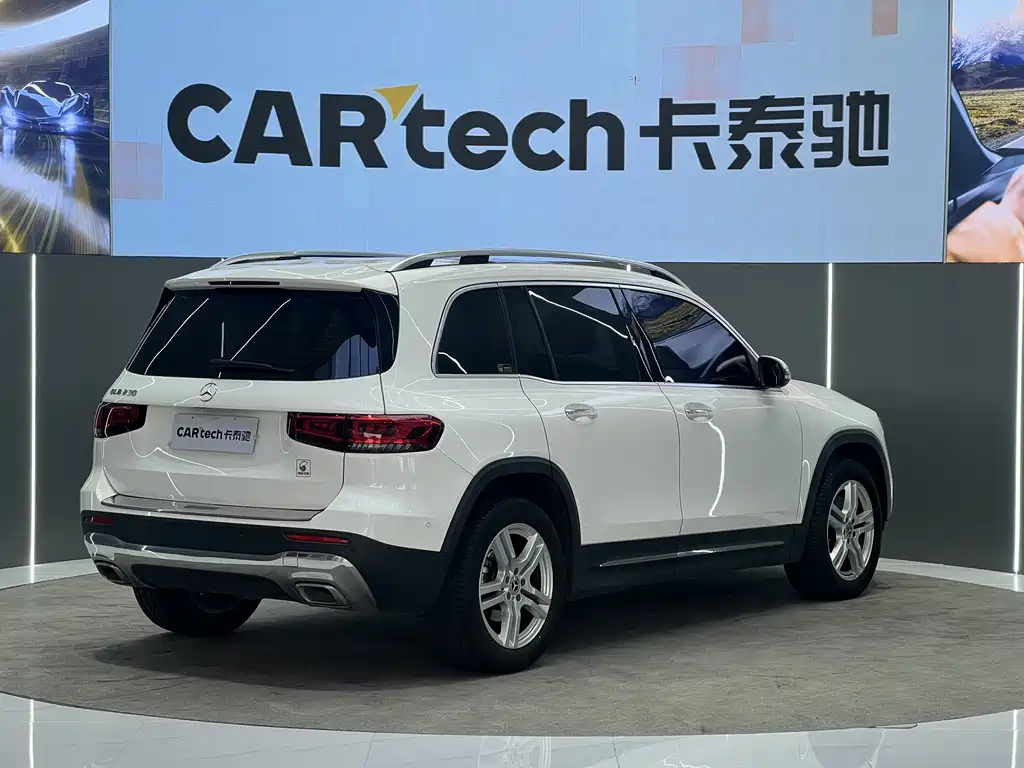 Mercedes-Benz GLB 2023 — фото 15