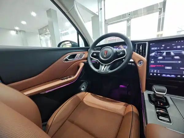 Hongqi HS7 PHEV 2026