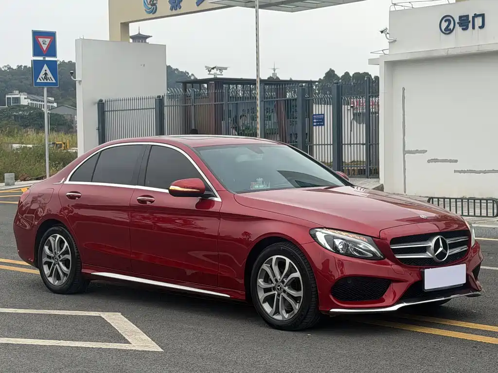 Mercedes-Benz C-Class 2017 — фото 3