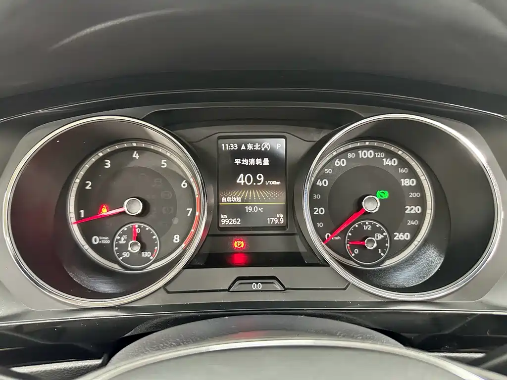 Volkswagen Tiguan L 2018 — фото 21