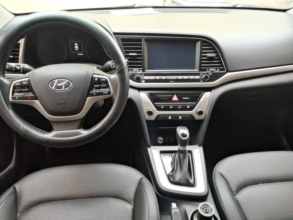 Hyundai Celesta 2016 — фото 10
