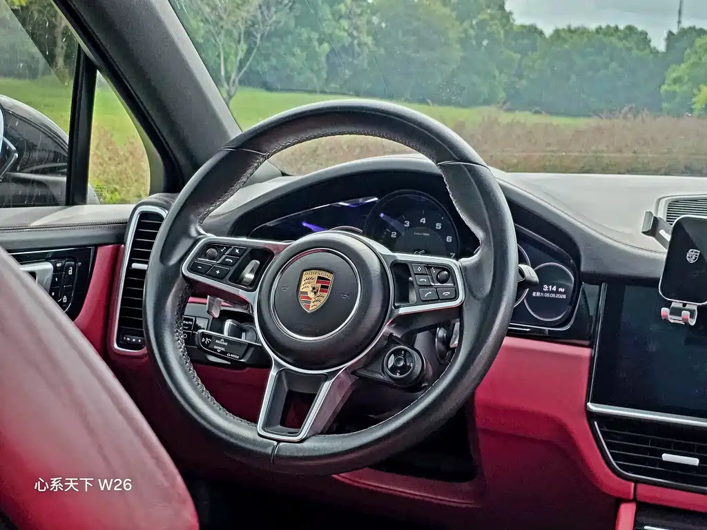 Porsche Cayenne 2022 — фото 7