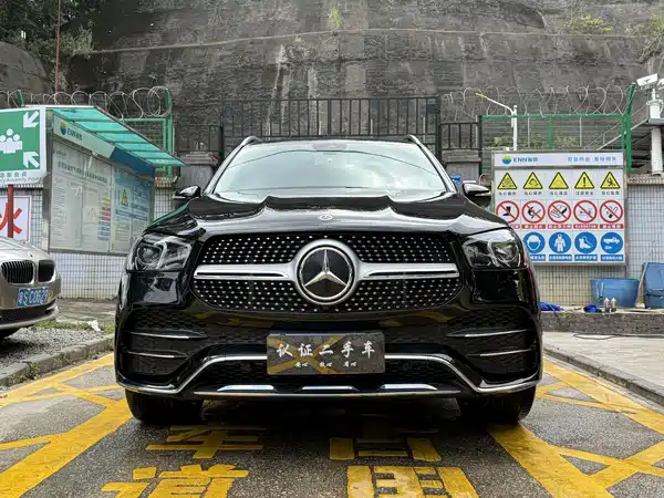 Mercedes-Benz GLE 2021