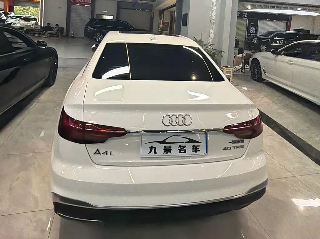 Audi A4L 2020 — фото 4