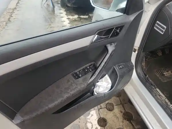Volkswagen Jetta 2014