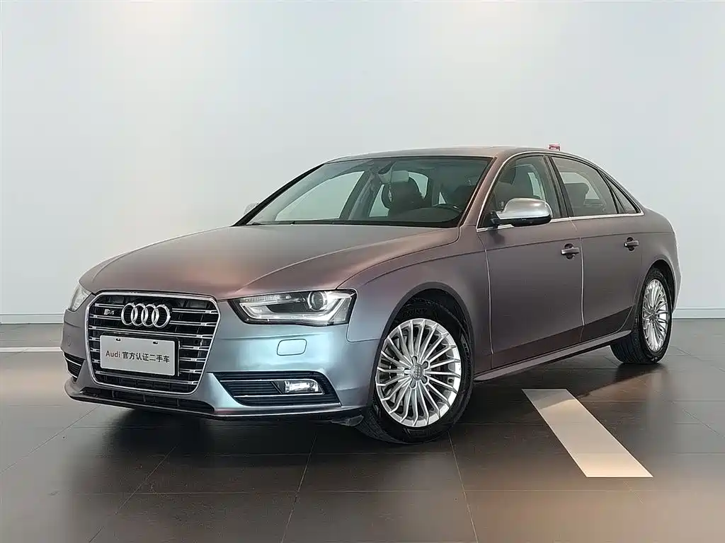 Audi A4L 2015