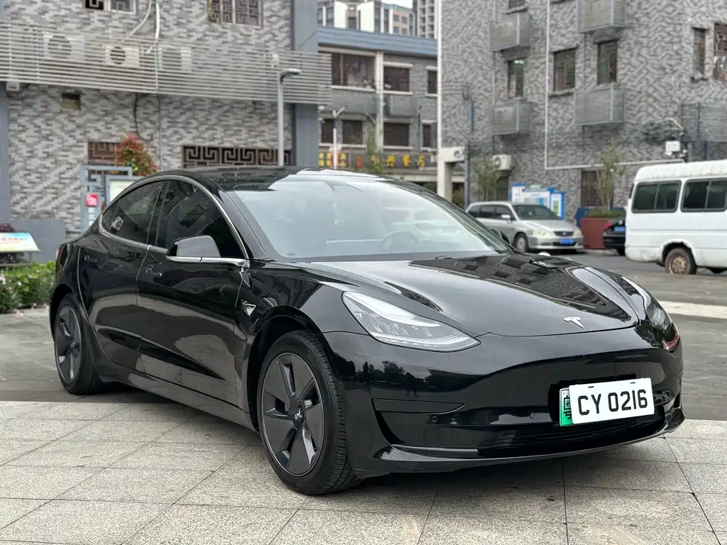 Tesla Model 3 2020 — фото 3