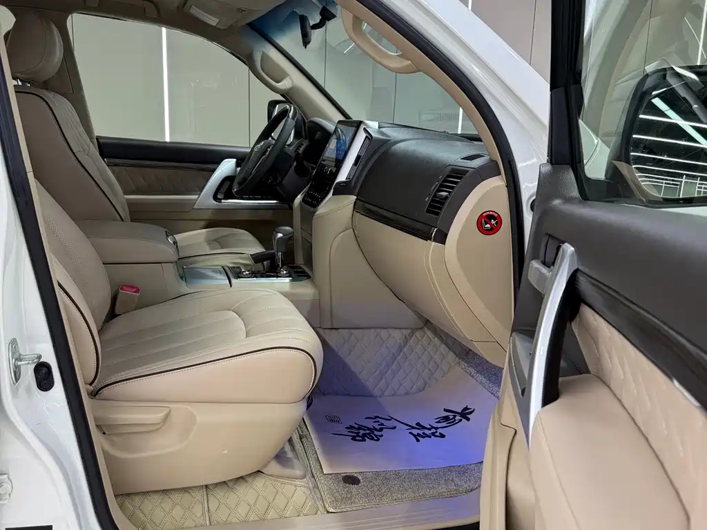 Toyota Land Cruiser 2015 — фото 17