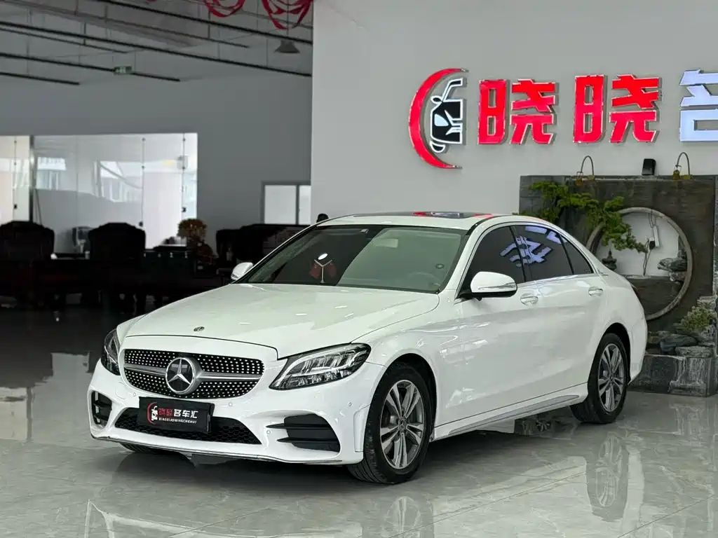 Mercedes-Benz C-Class 2019 — фото 2