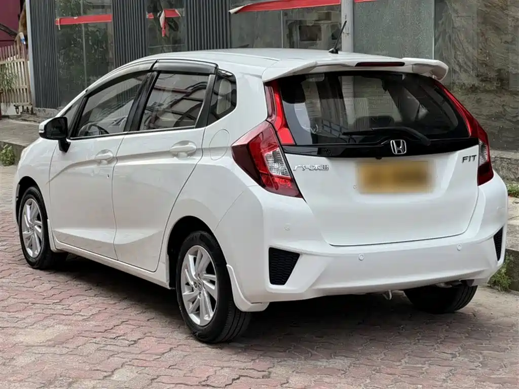 Honda Fit 2017 — фото 6