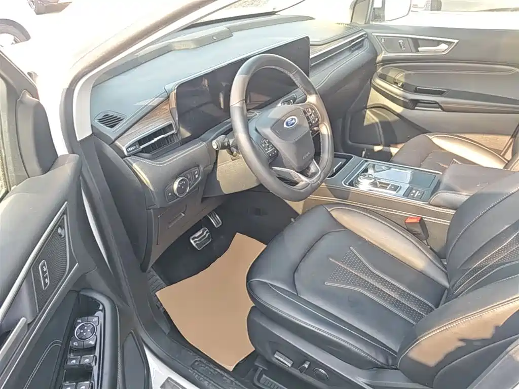 Ford Edge 2021 — фото 16