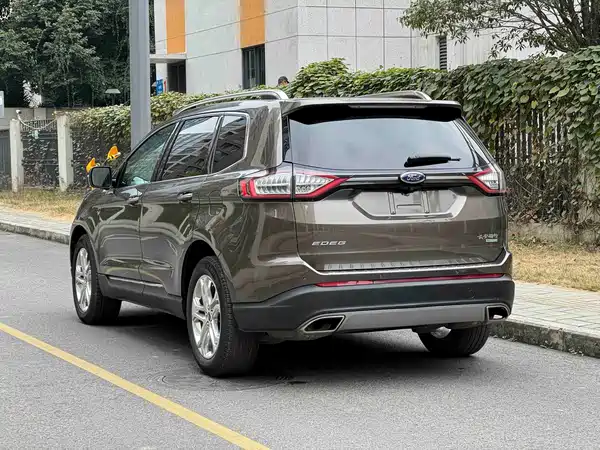 Ford Edge 2016