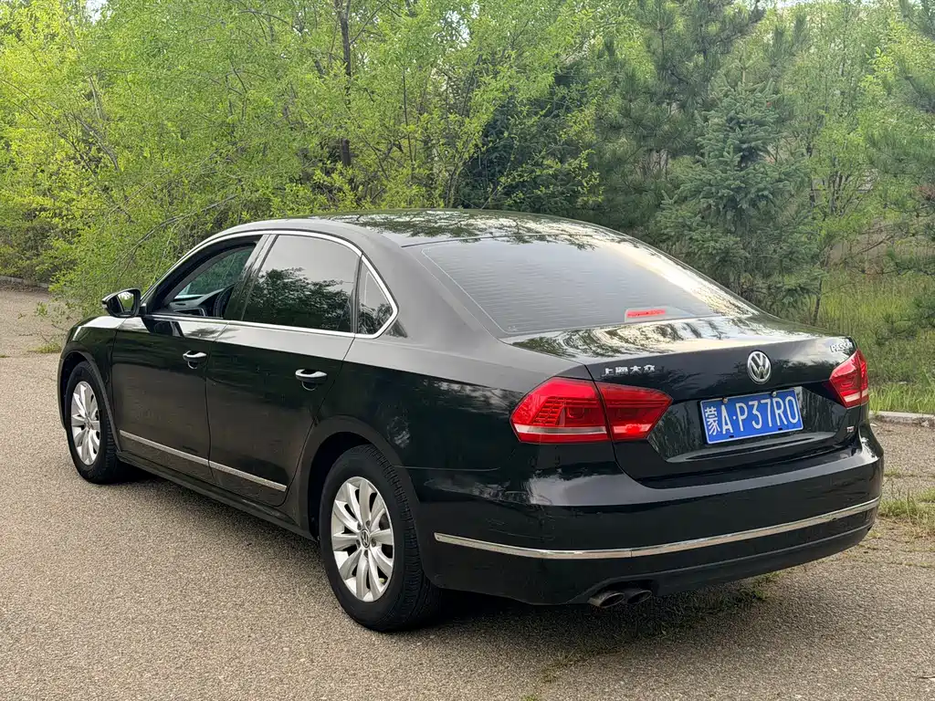 Volkswagen Passat 2015 — фото 10