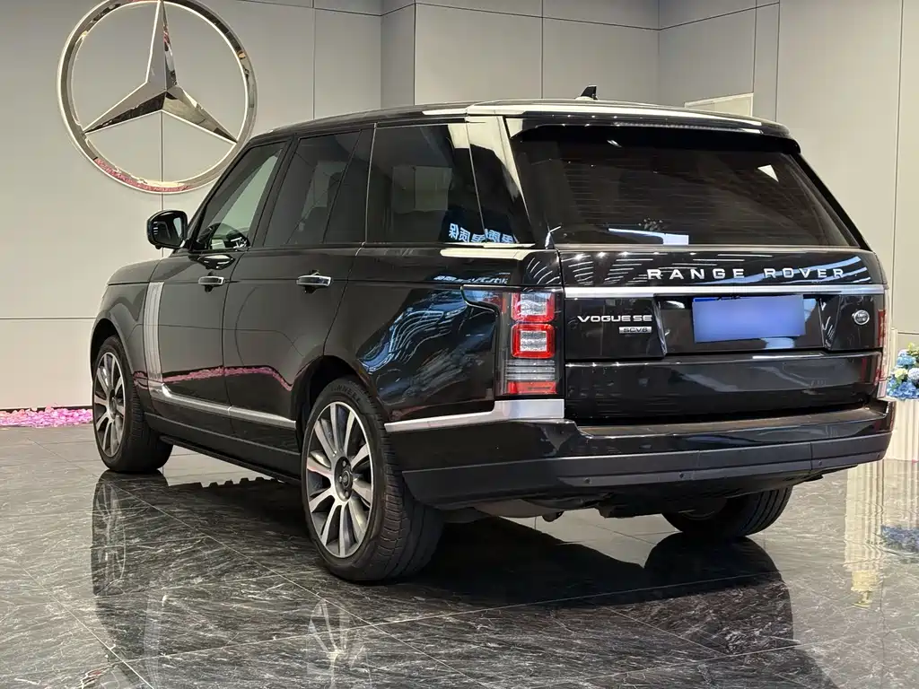 Land Rover Range Rover 2016 — фото 9