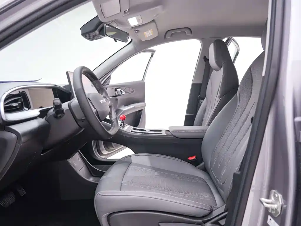 Geely Galaxy Starwish 2025 — фото 21