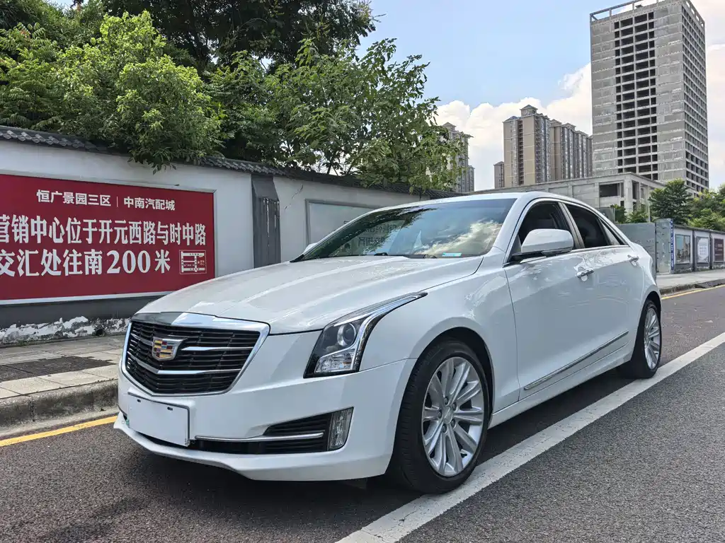 Cadillac ATS-L 2018 — фото 1