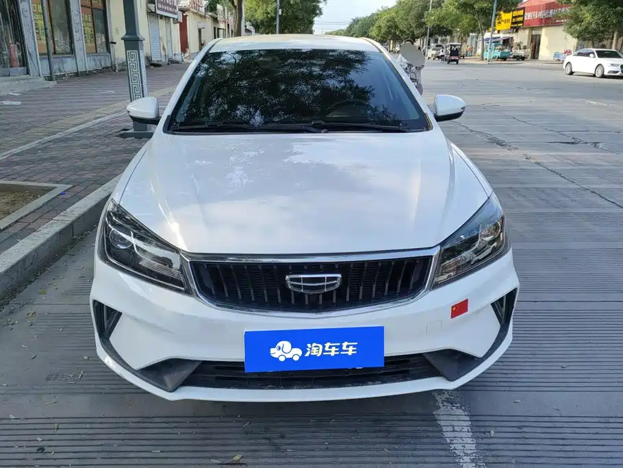 Geely Emgrand 2021