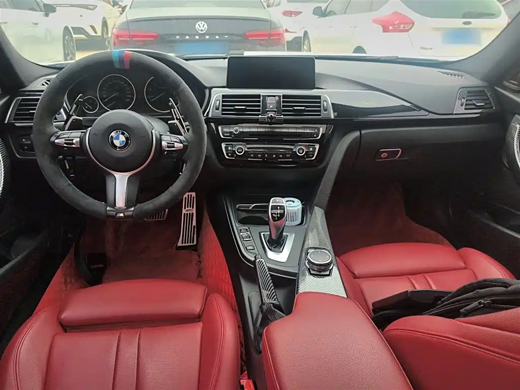 BMW 3 Series 2016 — фото 10