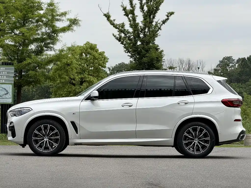 BMW X5 2020 — фото 18