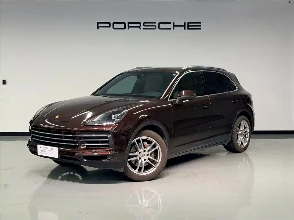 Porsche Cayenne 2019 — фото 1