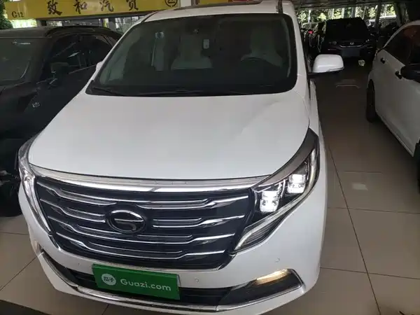 GAC Trumpchi M8 2018