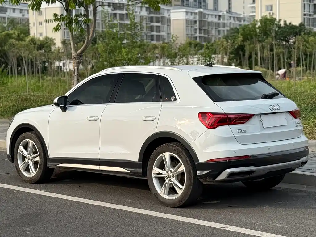 Audi Q3 2020 — фото 13