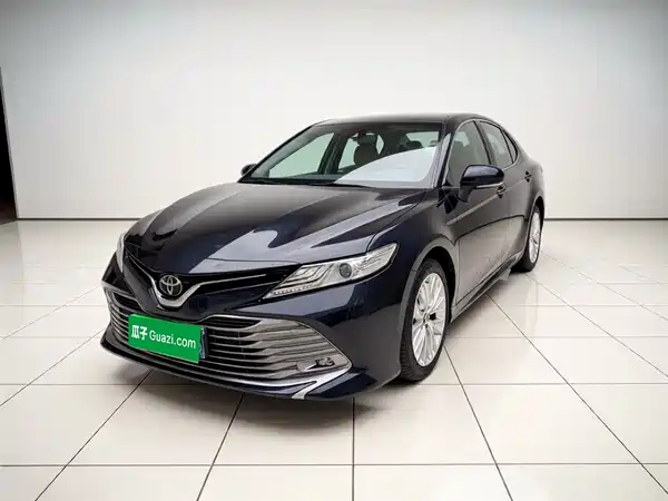 Toyota Camry 2019
