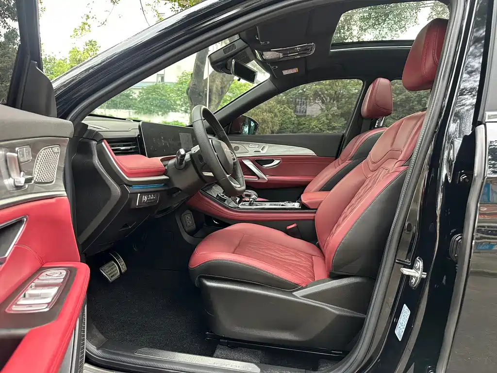 Jetour X70 PLUS 2023 — фото 10