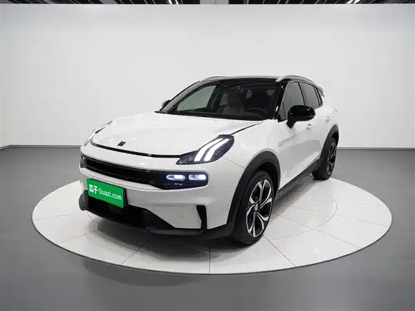 Lynk & Co 06 2023