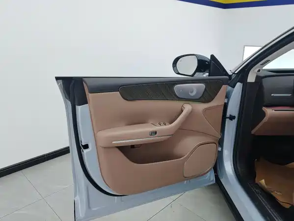 Leapmotor C11 2026