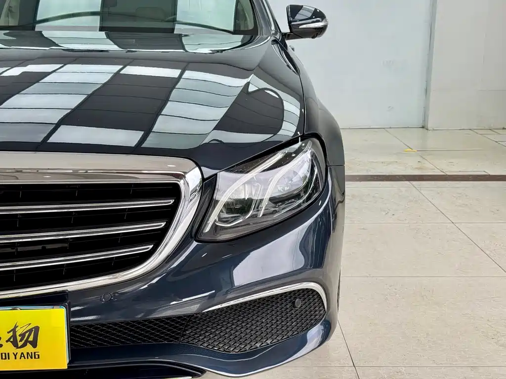 Mercedes-Benz E-Class 2016