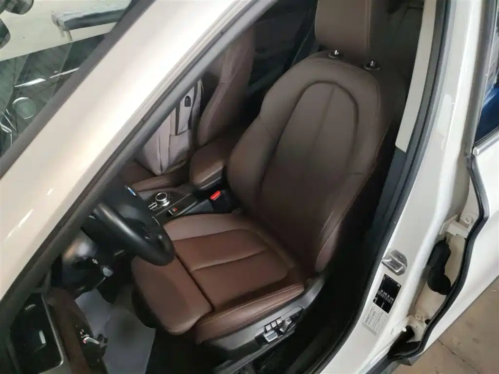 BMW X1 2021 — фото 15