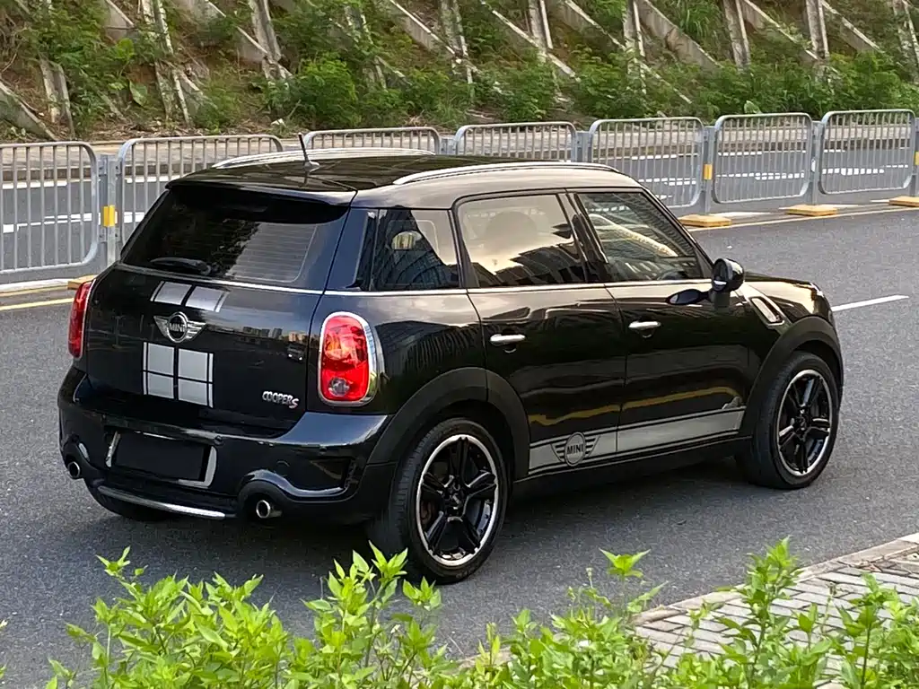 MINI Countryman 2012