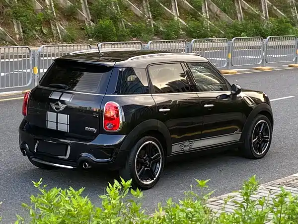 MINI Countryman 2012