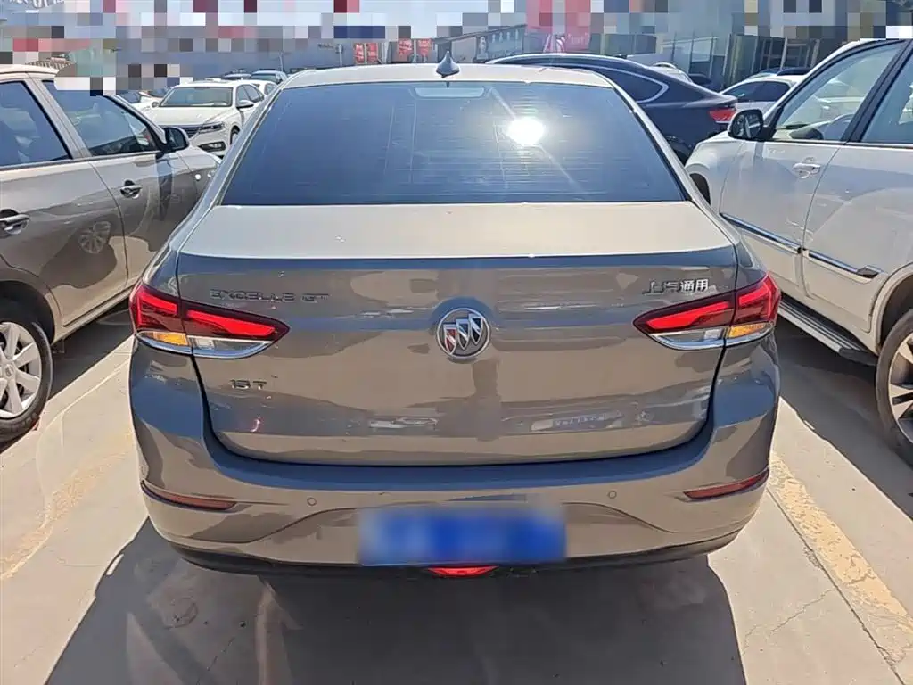 Buick Excelle 2018 — фото 6