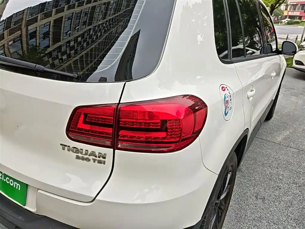 Volkswagen Tiguan 2019 — фото 8