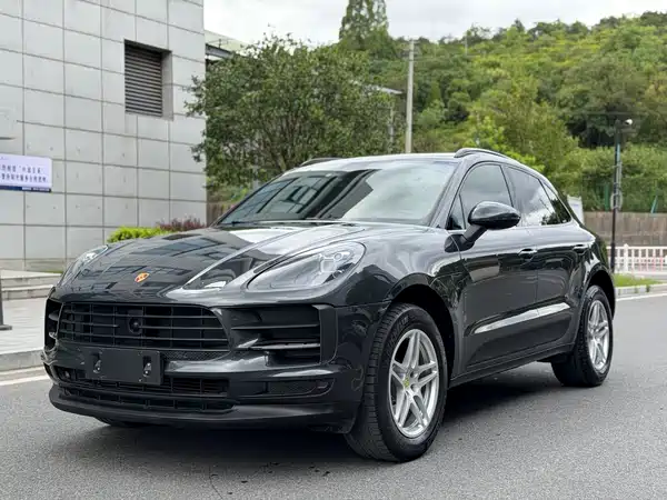 Porsche Macan 2020