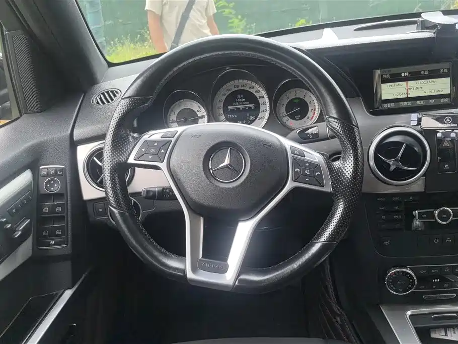 Mercedes-Benz GLK-Class 2016 — фото 15