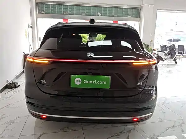 NIO ES6 2025