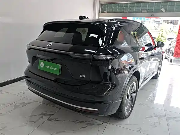 NIO ES6 2025